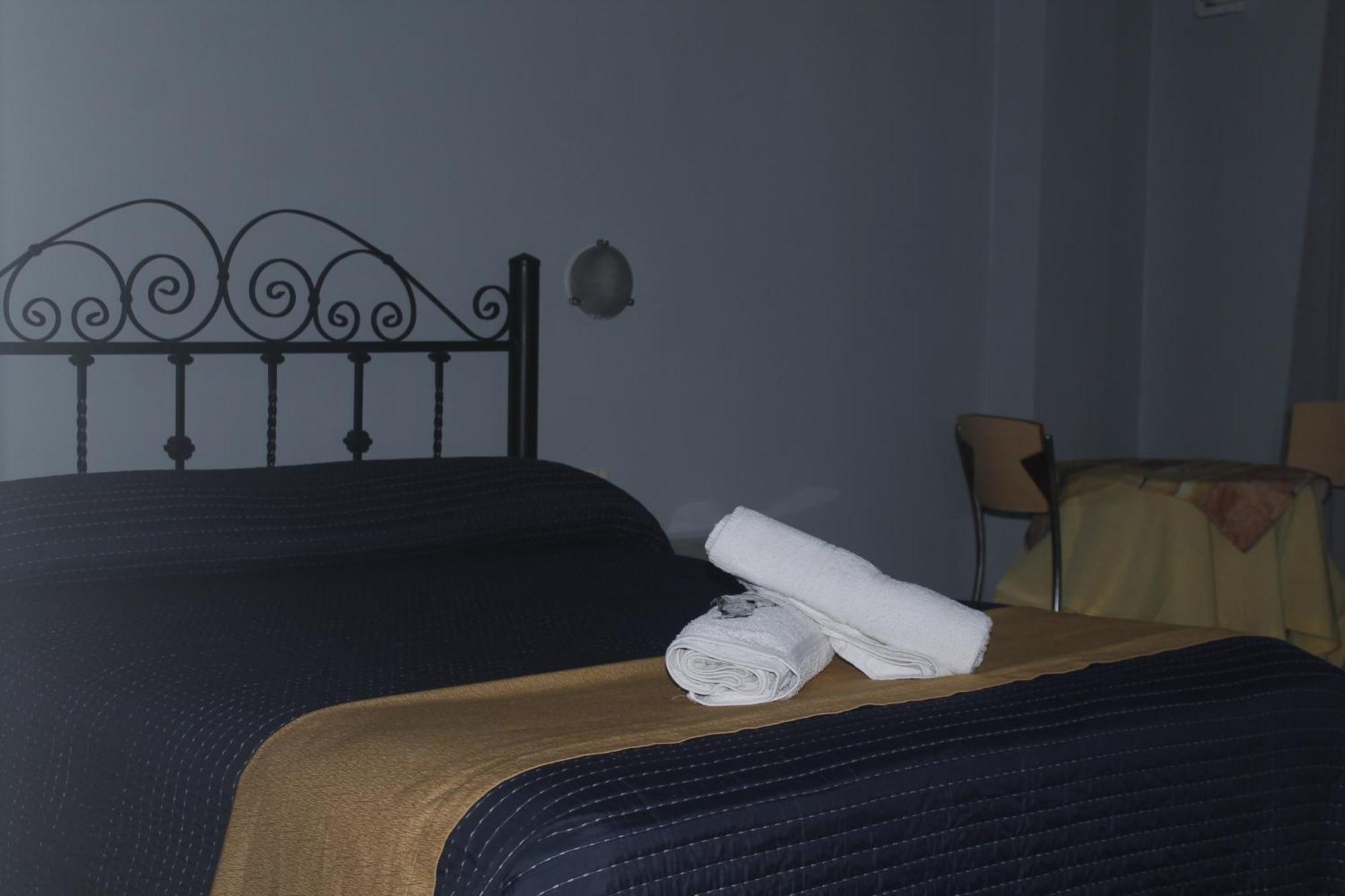 Hotel Sienna เมนโดซา ภายนอก รูปภาพ