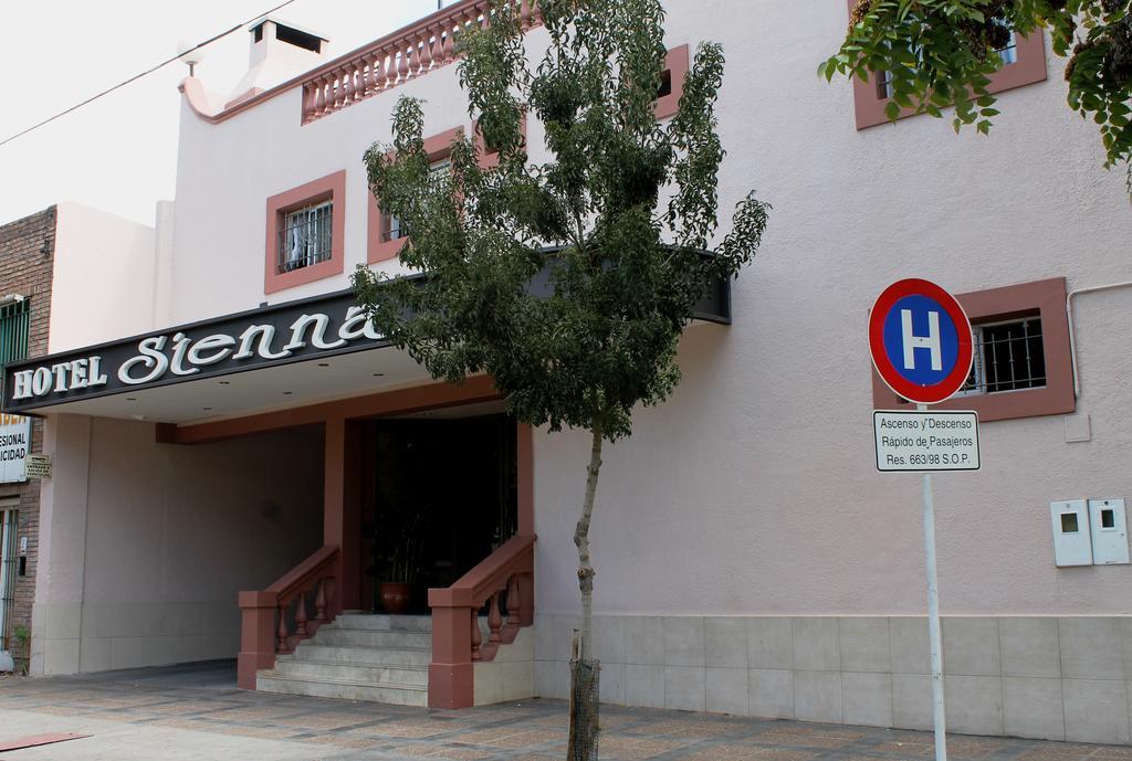 Hotel Sienna เมนโดซา ภายนอก รูปภาพ